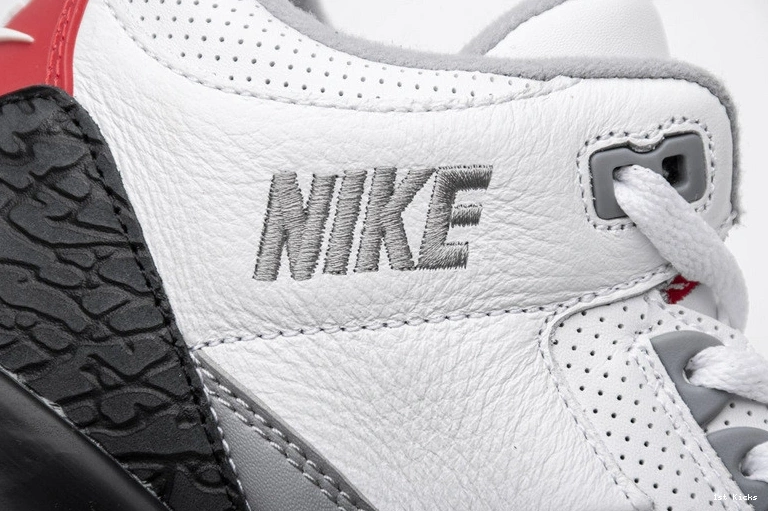 3 Tinker Hatfield  Jordan Retro AQ3835-160  0124